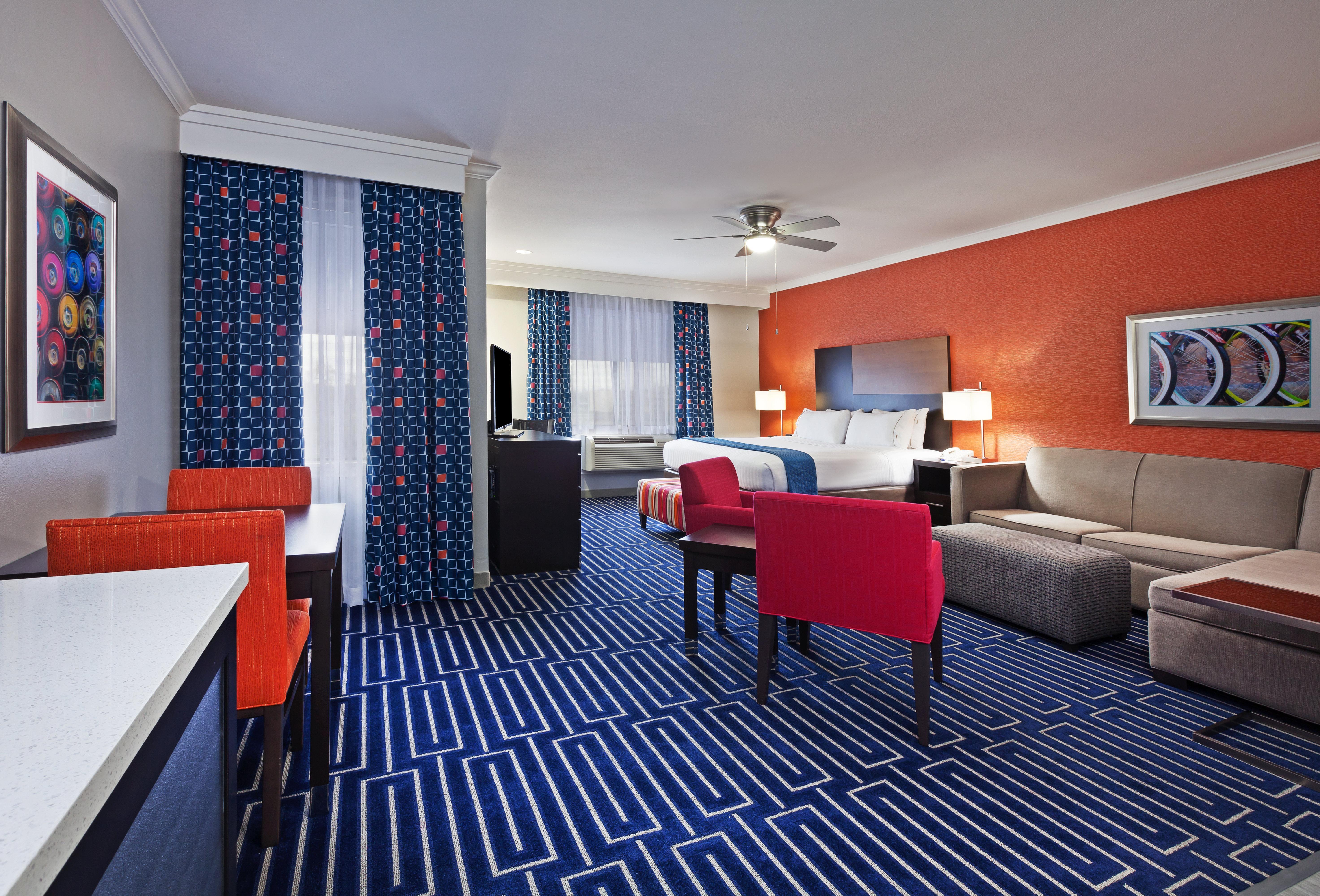 Holiday Inn Express & Suites Houston East By Ihg Экстерьер фото